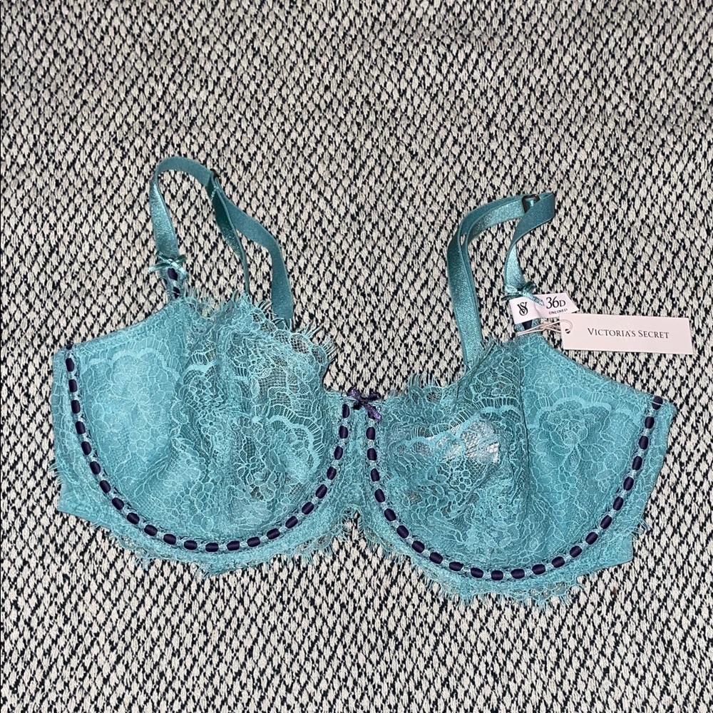 Victoria's Secret Teal Lace Bra